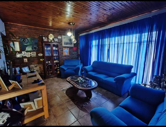 FARM FOR SALE IN BUYSCELIA